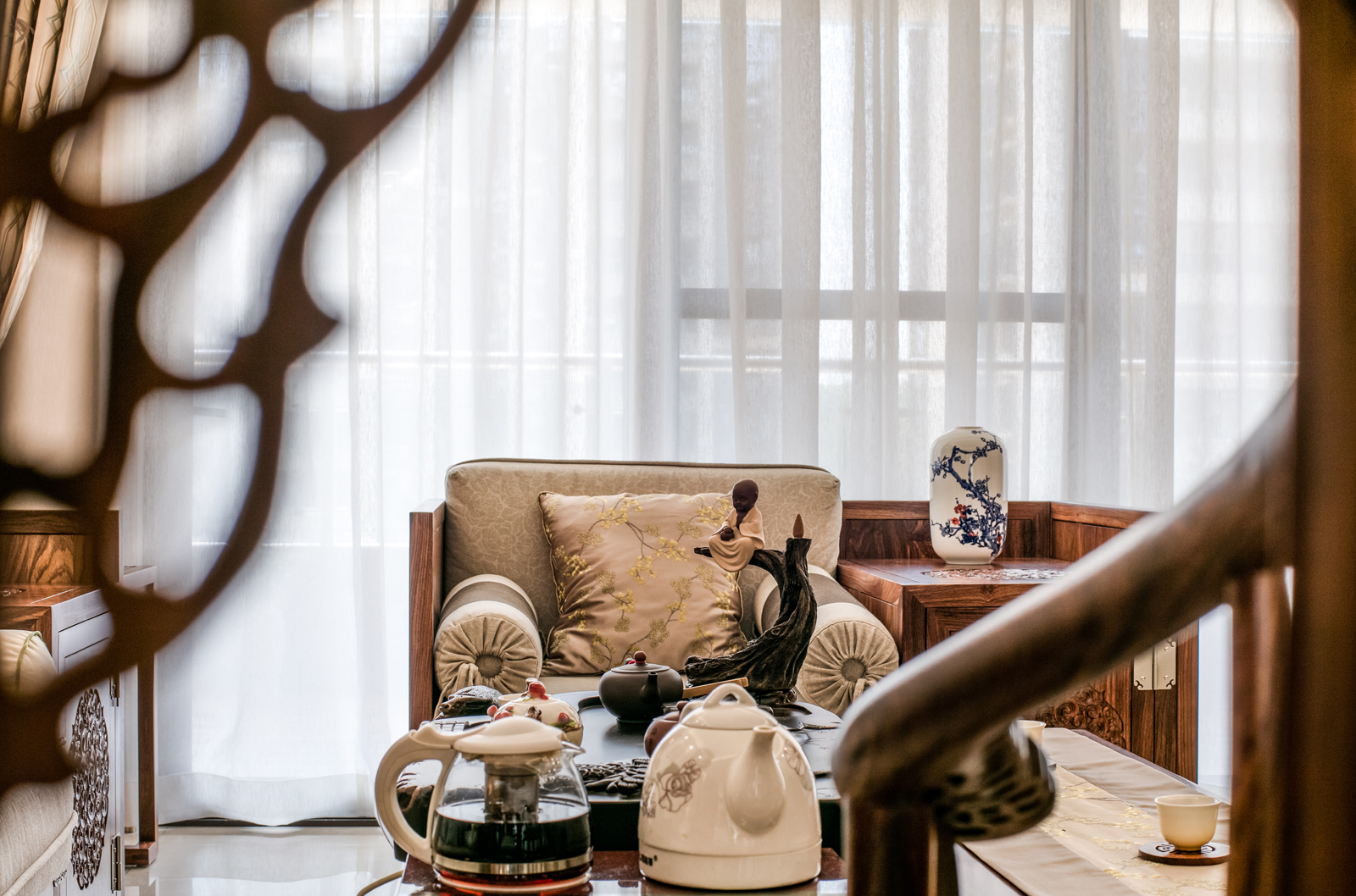 新中式风格家装设计室内装修效果图-客厅茶几 新中式风格家装设计室内装修效果图-客厅茶几